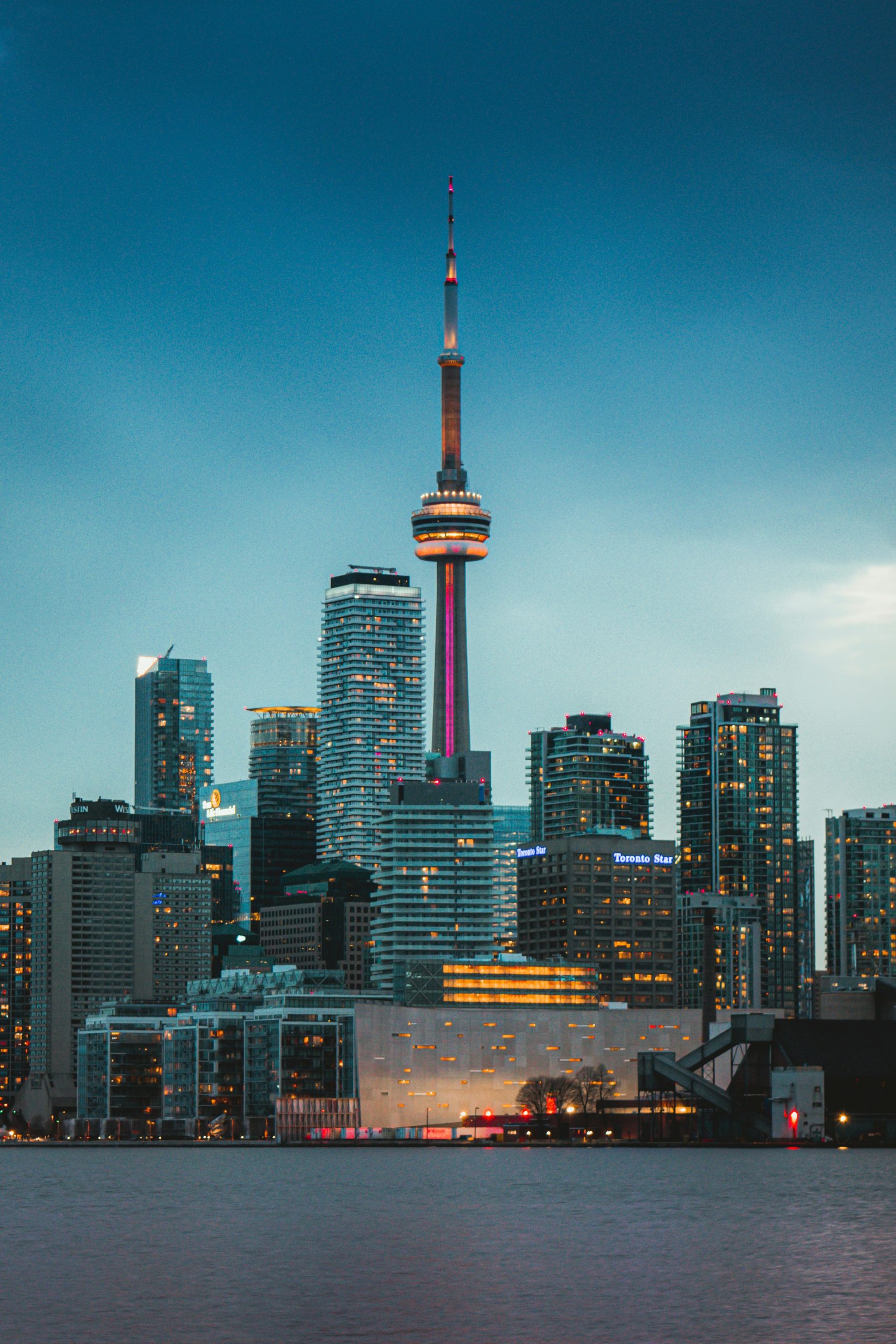 Toronto skyline with CN Tower